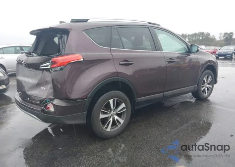 2018 Toyota Rav4 Xle z USA, uszkodzony, nr VIN 2T3WFREV2JW487913